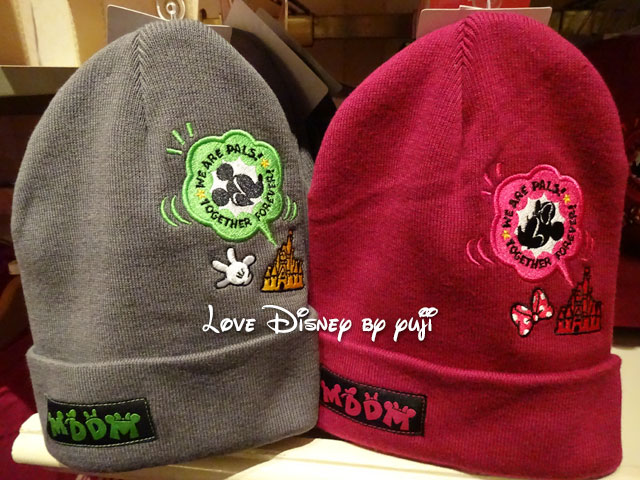ミッキーマウス（左）／ミニーマウス（右）のニット帽