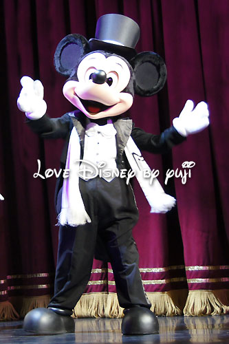 タキシード姿のミッキー画像 ザ ゴールデン ミッキー Love Disney