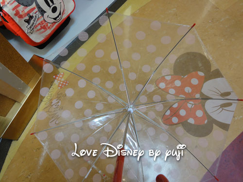 新発売グッズ キャラのビニール傘 ディズニーストア Love Disney