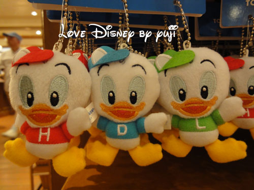 新グッズ ぬいぐるみバッチ3個セット 東京ディズニーランド Love Disney