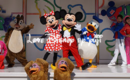 センターから撮影した「スーパードゥーパー・ジャンピンタイム」の全員集合写真！