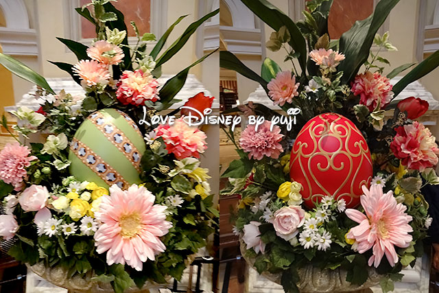 ホテルミラコスタのロビーに飾ってあるイースターエッグとお花