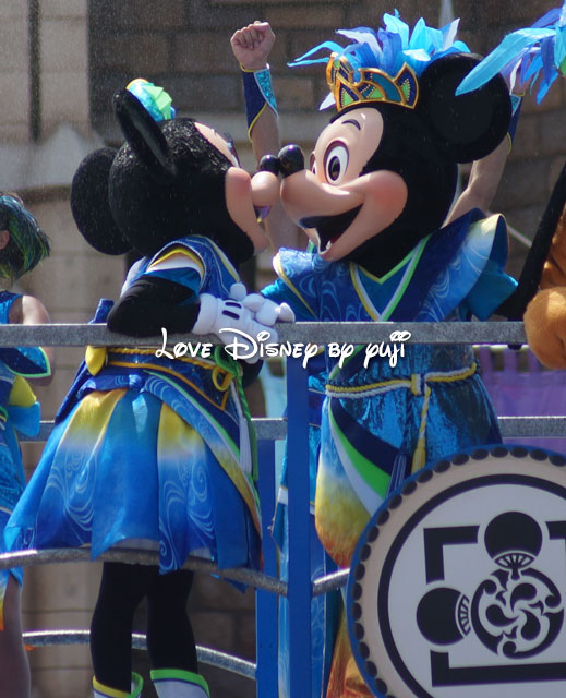 ミッキーとミニーのキス（その7）