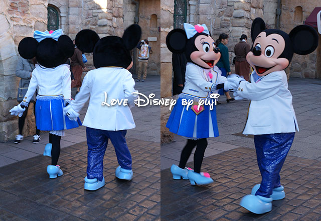 ミッキーとミニーのキス画像 グリーティング In Tds Love Disney