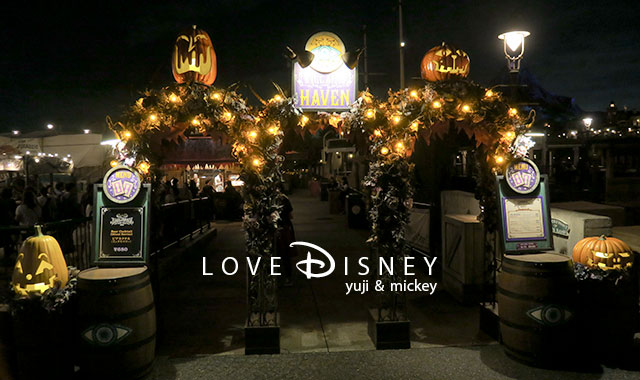 TDSディズニー・ハロウィーン2016の夜景（バーナクル・ビルズ前辺り）