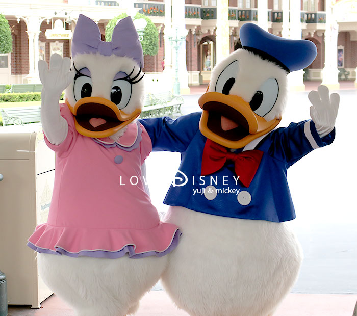 「ドナルド＆デイジーの開園前ご挨拶」画像7枚紹介！ in TDL