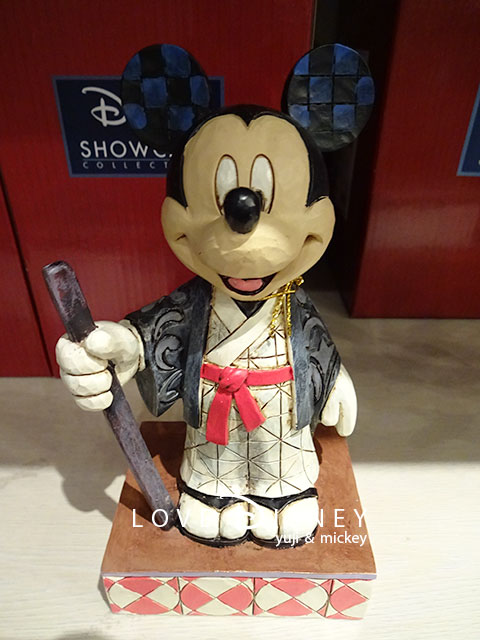 「Disney SHOWCASE」グッズ（着物姿のミッキー）