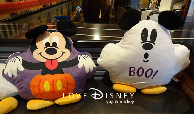 TDR「TRICKS＆TREATS!グッズ」リバーシブルクッション