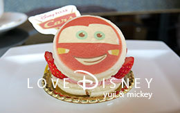 「ピクサー・プレイタイムのケーキセット」in ハイピリオン・ラウンジ