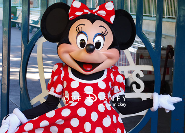 Disneylandのトゥーンタウンのミニーマウス（その2）