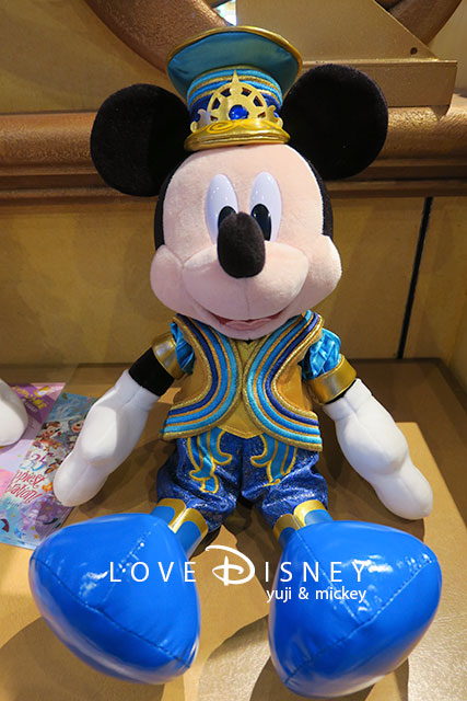 TDR35周年「Happiest Celebration!」グッズ（ミッキーのぬいぐるみ）