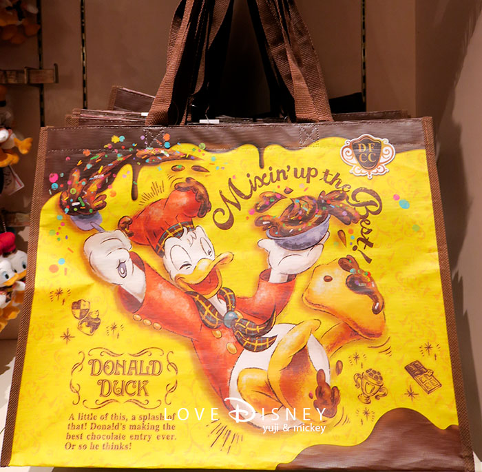 TDR35周年「チョコレートクランチ」をテーマにしたグッズ＆お菓子を全種類紹介！