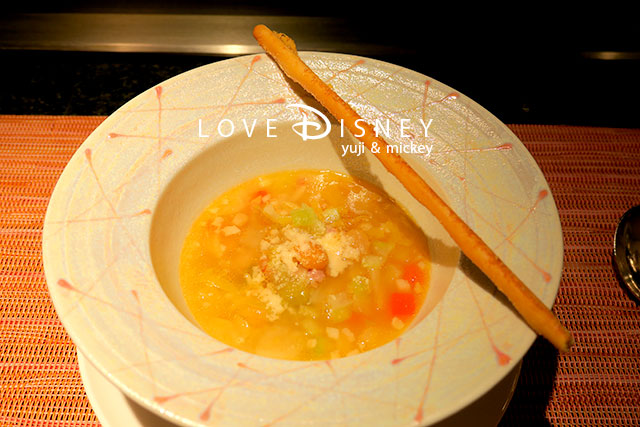 日本料理レストラン花Hanaの昼のお食事（ランチ）「瑠璃」ミネストローネ