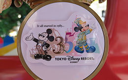 TDR35周年グッズ「歴代アトラクションポスターデザインのポップコーンバケット」紹介！