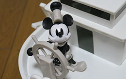 ミッキーマウス90周年記念グッズ「蒸気船ウィリーのポップコーンバケット」購入レポート