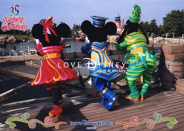 Tdr35周年 ハピエスト セレブレーションのディズニースナップフォト フォトファン 紹介 In Tds Love Disney