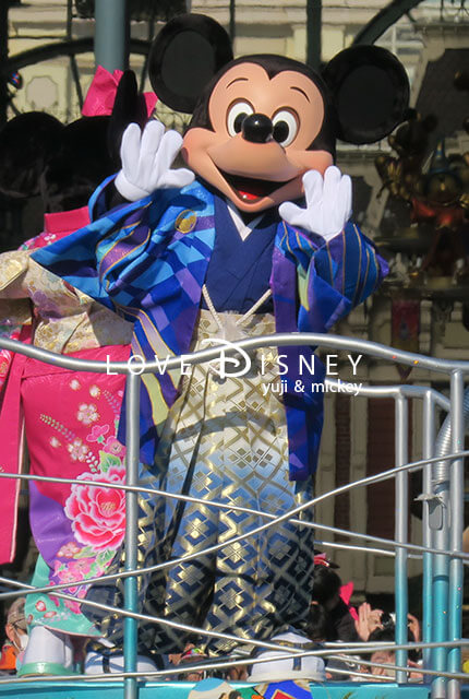 TDL「ニューイヤーズ・グリーティング2019」ミッキーのワンショット（その1）