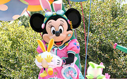 気球に乗ったミニーがうさたまを捕まえた！ディズニー・イースター2019