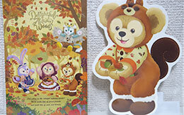 「ダッフィーたちの秋のぼうけん」グッズ＆お菓子（スマートフォンケース、ライトなど）