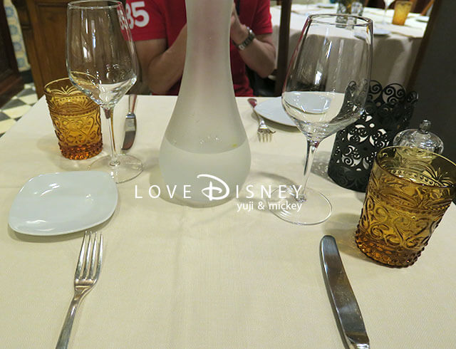 ディズニークルーズ地中海、フィレンツェのグルメ（レストラン）テーブル席