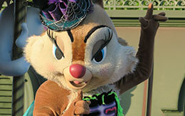 クラリスが乗っているフロート停止位置で撮影した「スプーキーBoo!パレード2019」