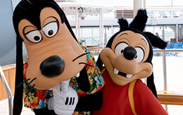 「ディズニークルーズ地中海+ローマ」旅行記〜6日目（キャラクターグリーティング）〜