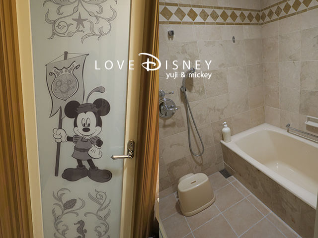 ホテルミラコスタ、ヴェネツィア・サイドにある客室「パラッツォパティオルーム」浴室