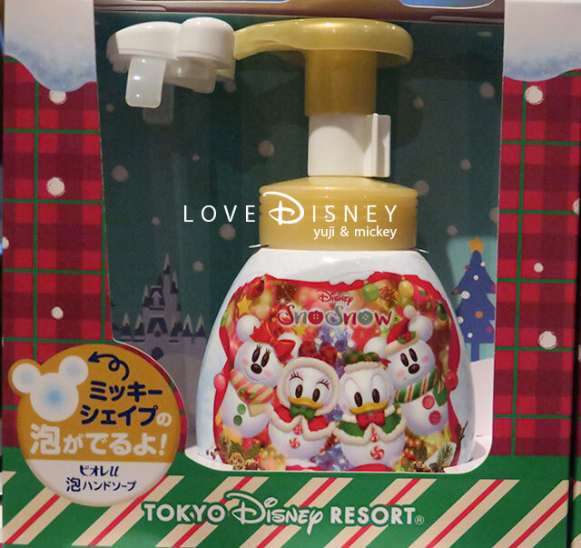 ミッキーたちの形をした雪だるま スノースノー グッズ ランタン ブランケットなど Love Disney