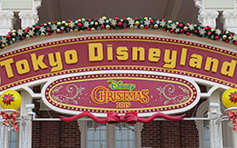 ワクワクする「TDLのクリスマス・デコレーション（フォトスポット）」を紹介