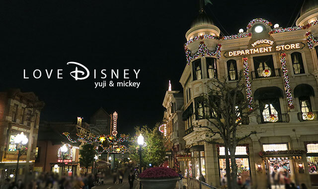 ショップ「マクダックス・デパートメントストア」（TDSディズニー・クリスマス2019の夜景）