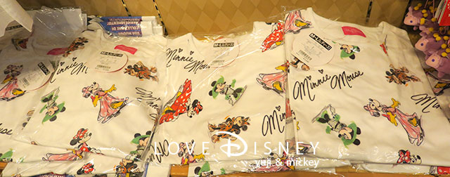 ミニーのスタイルスタジオをモチーフにしたキュートなデザインのグッズ、Tシャツ
