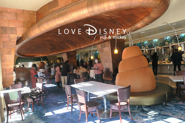 メディテレーニアンハーバーを見ながら オチェーアノ ランチブッフェ を堪能 料理全種類を紹介 Love Disney