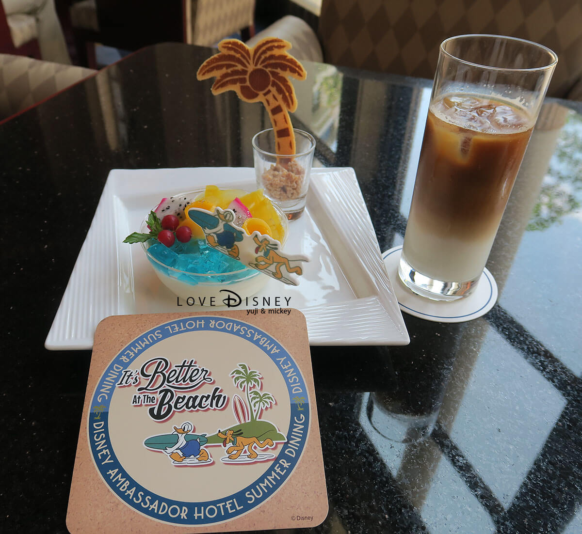 南国気分を味わえるスウィーツ「ディズニーアンバサダーホテル・サマーダイニングケーキセット」 in ハイピリオン・ラウンジ