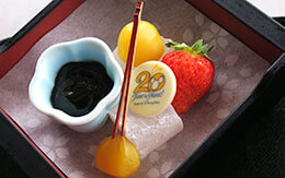 レストラン櫻のテラス席で頂く「東京ディズニーシー20周年スペシャルセット」