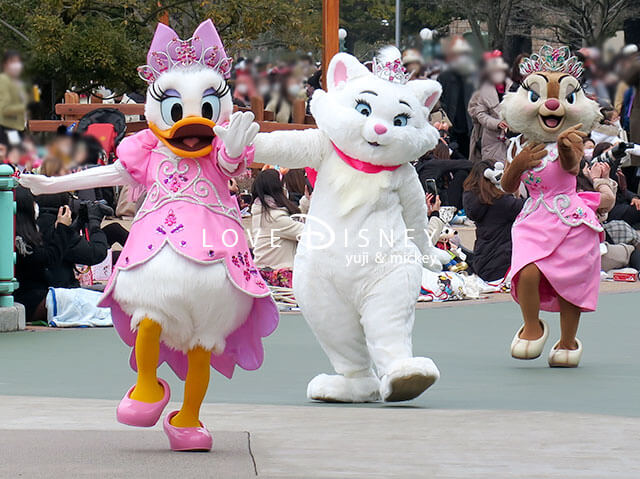 ミニー＆フレンズのグリーティングパレード：トータリー・ミニーマウス（ディズニー・プリンセス・デイズ）トゥーンタウン（1回目公演）デイジー、マリー、クラリス