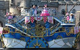 トータリー・ミニーマウス第二期「ミニー＆フレンズのハーバーグリーティング、シーズン・オブ・ハートバージョン」