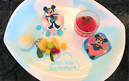 ドリーマーズ・ラウンジ「東京ディズニーランドホテル・サニーサマーダイニング、アフタヌーンティーセット」