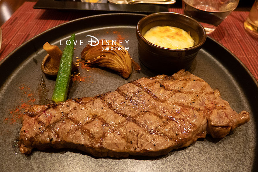 東京ディズニーリゾート40周年「ドリームゴーラウンド」エンパイア・グリル・ディナー（メイン）牛肉