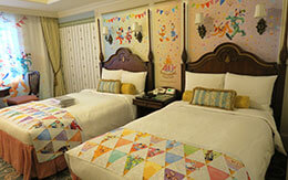 一歩部屋に入ればそこは祝祭！東京ディズニーリゾート40周年グランドフィナーレスペシャルルーム