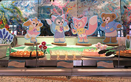 ダッフィー＆フレンズをイメージしたデザートが可愛いブッフェを紹介 in オチェーアノ