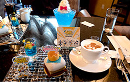 ドナルドを讃えた「ケーキセット」と「スペシャルドリンク」が期間限定で登場 in ハイピリオン・ラウンジ