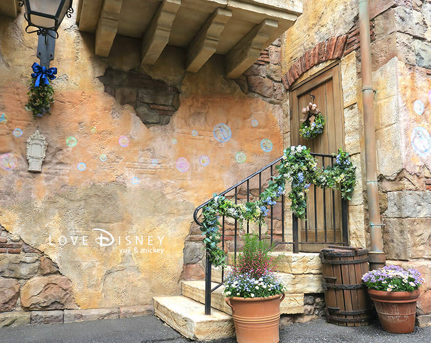 東京ディズニーシー、ダッフィー＆フレンズ20周年：カラフルハピネスのデコレーション（ドナルド通り）その1