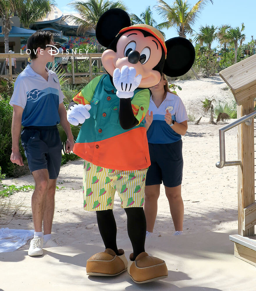 ディズニー・ルックアウト・ケイのエンターテイメント「ラッシュ ジャンカヌー・セレブレーション」ミッキー(その1)