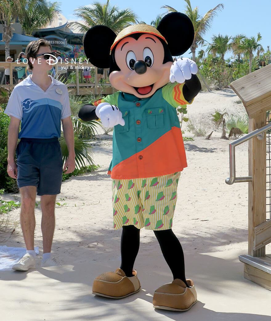 ディズニー・ルックアウト・ケイのエンターテイメント「ラッシュ ジャンカヌー・セレブレーション」ミッキー(その3)