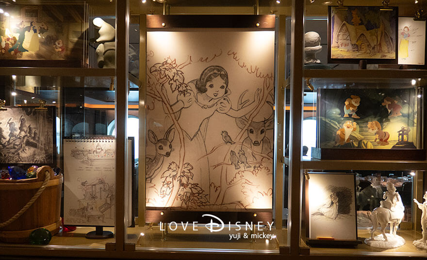 ディズニークルーズ・ウィッシュ号、朝食、レストラン「1923」店内装飾（その5）