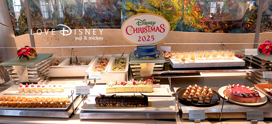 東京ディズニーシー・ホテルミラコスタ、オチェーアノ「ディズニー・クリスマス2025、スペシャルブッフェ」店内飾付(その1)