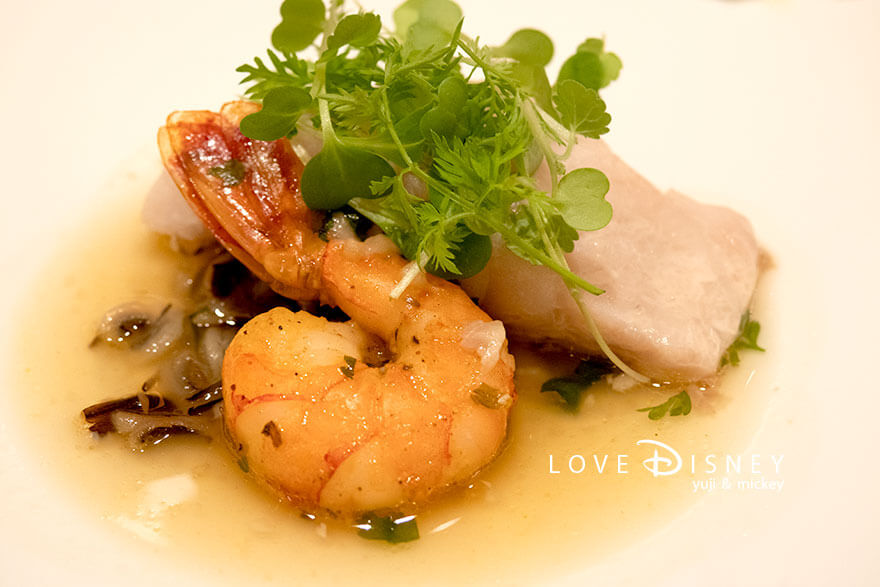 ディズニーアンバサダーホテル、エンパイア・グリル「ディズニー・クリスマス2025、スペシャルディナー」魚料理（その2）