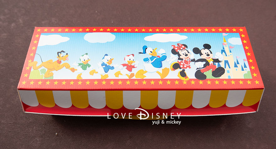 東京ディズニーランド「ディズニー・クリスマス2025」グルメ、リフレッシュメントコーナー、グラタンドッグの箱