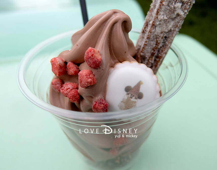 東京ディズニーランド「ディズニー・クリスマス2025」グルメ、アイスクリームコーン、スペシャルサンデー(その2)