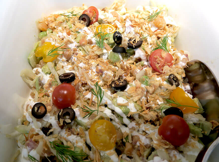 東京ディズニーシー・ホテルミラコスタ、オチェーアノ、イヤーエンド&ニューイヤーブッフェ、冷たい料理(サーモンとアボカドのタルタル)